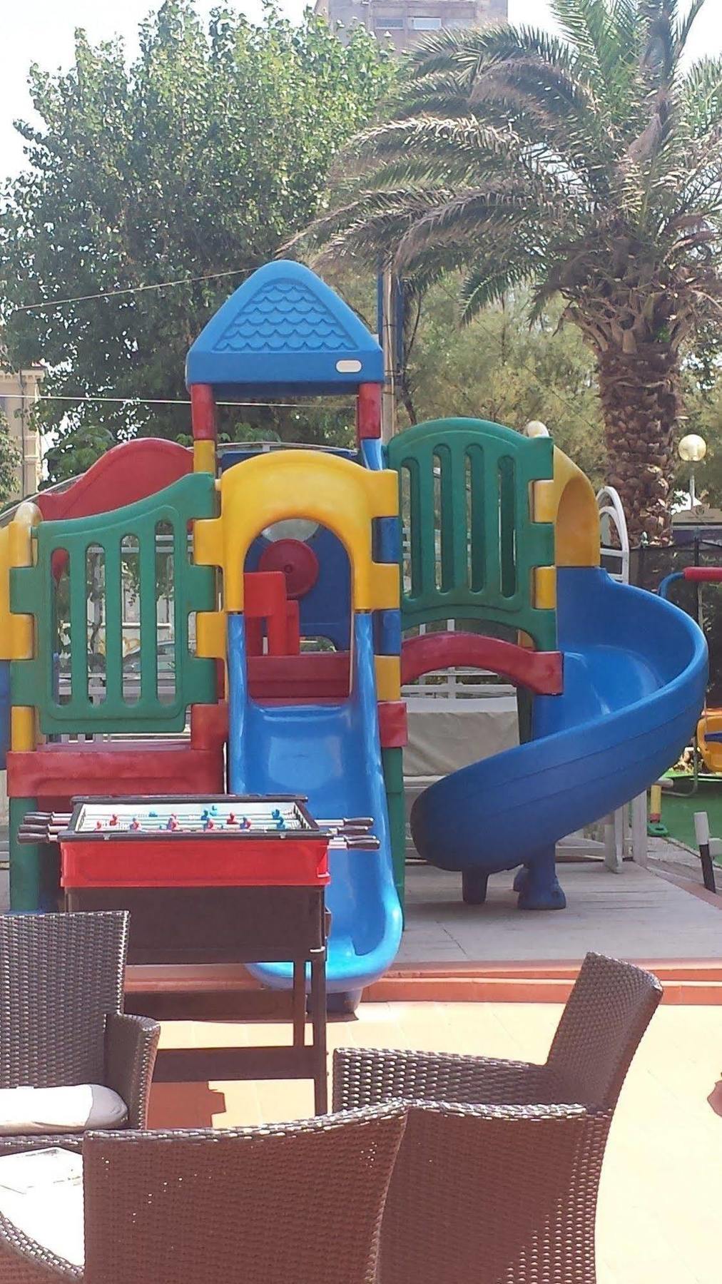 Perticari Hotell Pesaro Exteriör bild