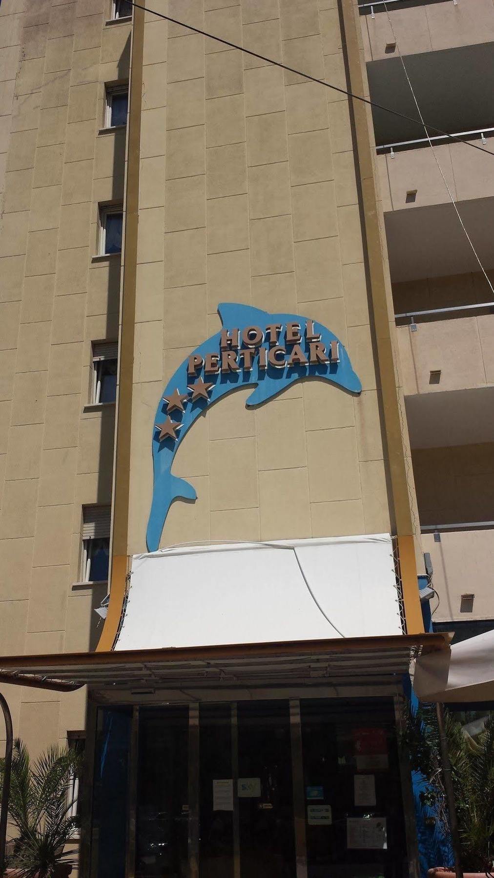 Perticari Hotell Pesaro Exteriör bild